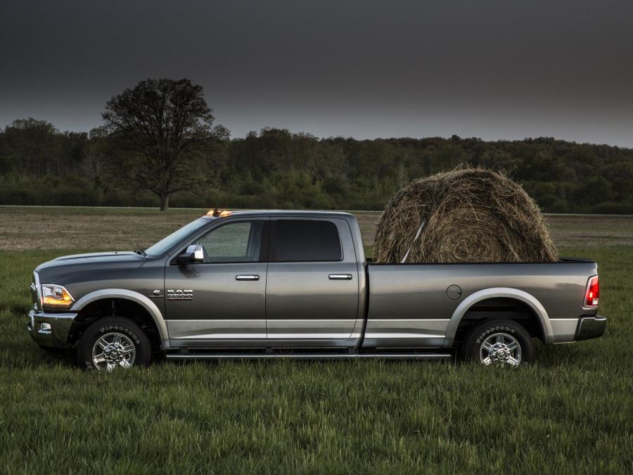  Dodge Ram 2500 Laramie Crew Cab 2012 года  (фото 3 из 6)